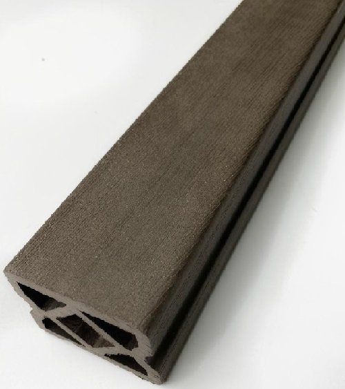 Перила верхние и нижние 66x55x4000 из дерева и пластика купить в Симферополe